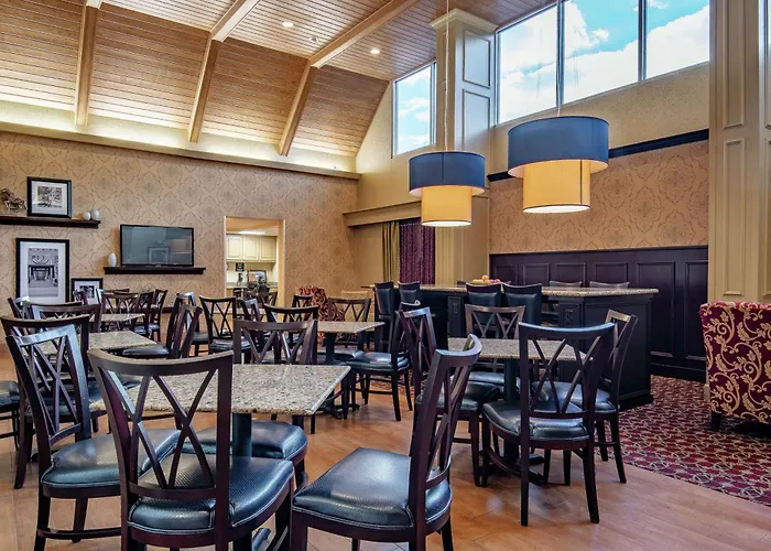 Hampton Inn&Suites Williamsburg-Richmond Road
