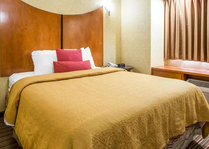 Quality Inn & Suites North-Polaris