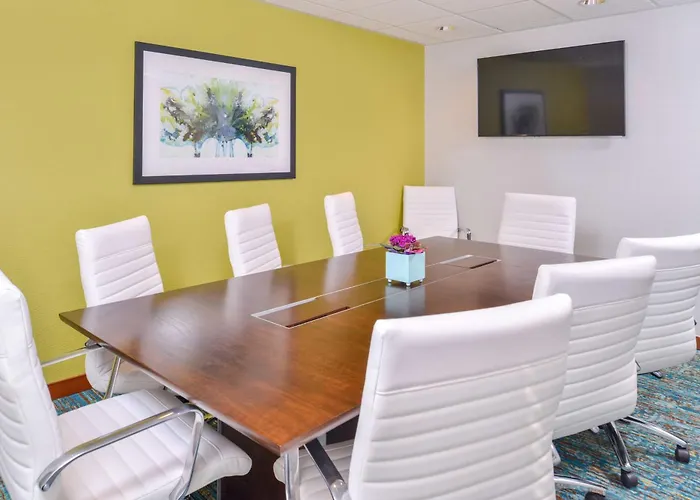 Hampton Inn Seattle Airport