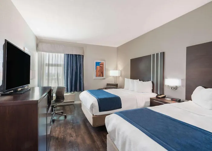 Baymont By Wyndham Albuquerque Airport