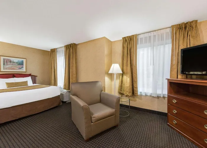 Lancaster Suites
