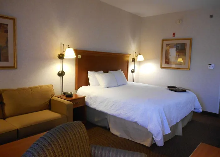 Hampton Inn Columbus-International Airport