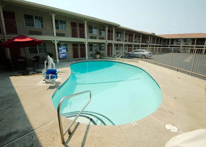 Best Western Hanford Inn