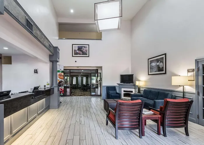 Quality Suites Burleson - Ft Worth