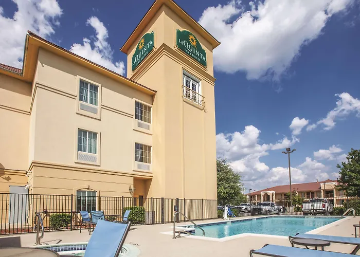 La Quinta By Wyndham Hillsboro