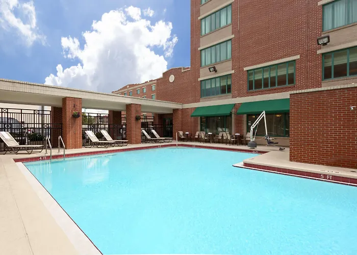 Hampton Inn & Suites Tampa Ybor City Downtown