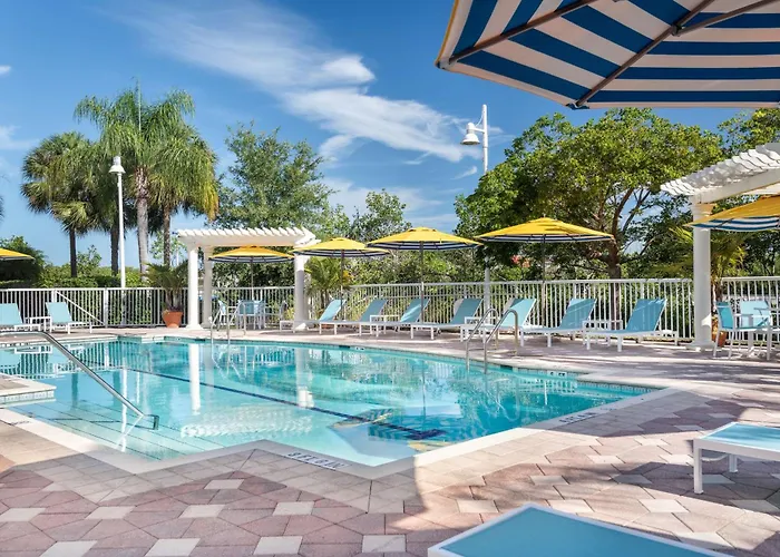Doubletree Suites By Hilton Naples
