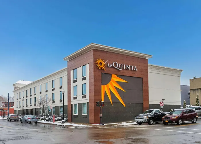 La Quinta By Wyndham Jamestown