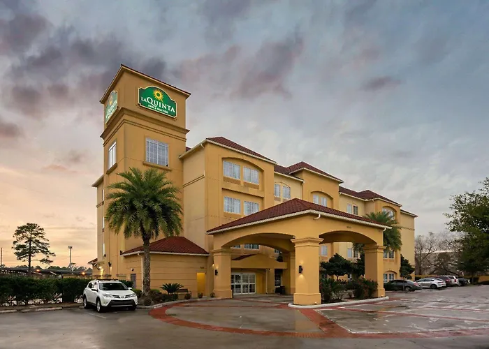La Quinta By Wyndham Houston Iah Bush Intl Airport E