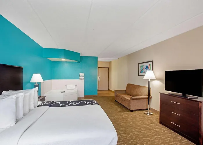 Comfort Inn & Suites Sarasota I75