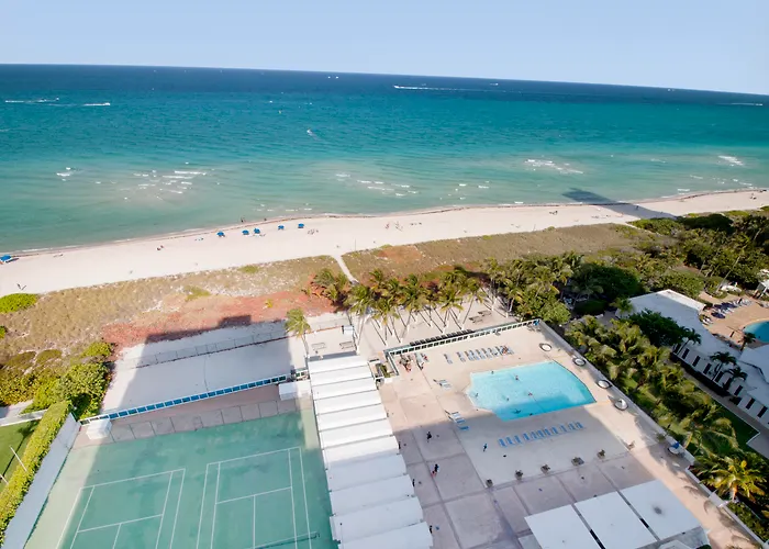 Seacoast Suites On Miami Beach