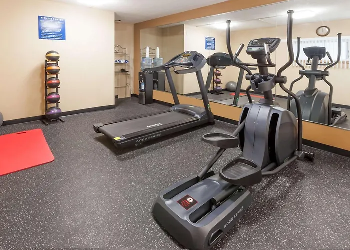 Days Inn By Wyndham Kent - Akron