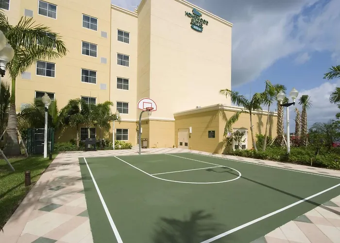 Homewood Suites By Hilton Miami - Airport West