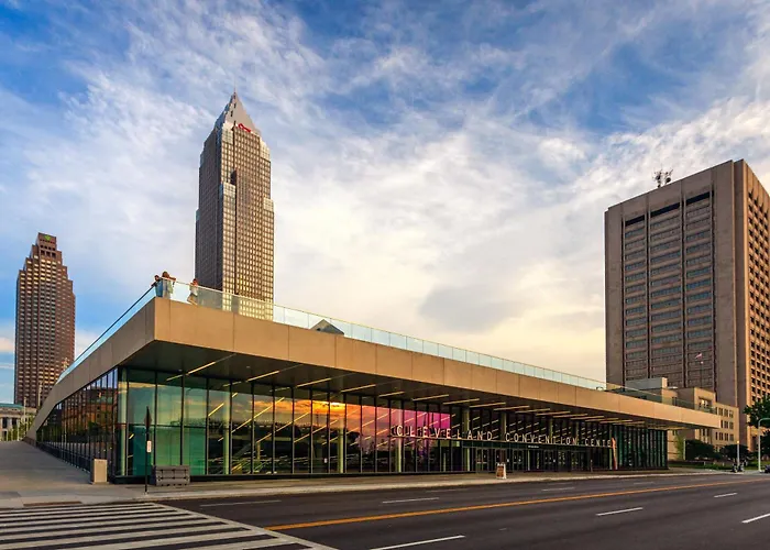 Ramada By Wyndham Cleveland Independence