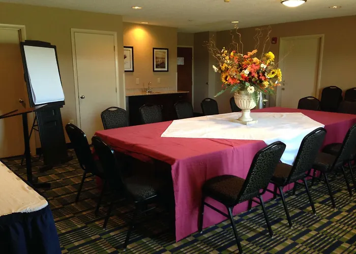 Surestay Plus Hotel By Best Western Roanoke Rapids I-95
