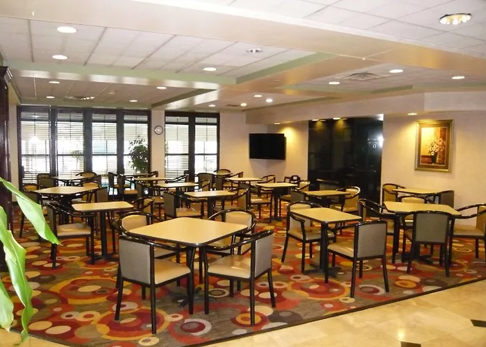 Wingate By Wyndham - Streetsboro