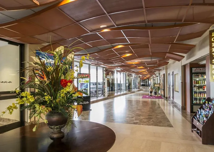 Robert Treat Hotel
