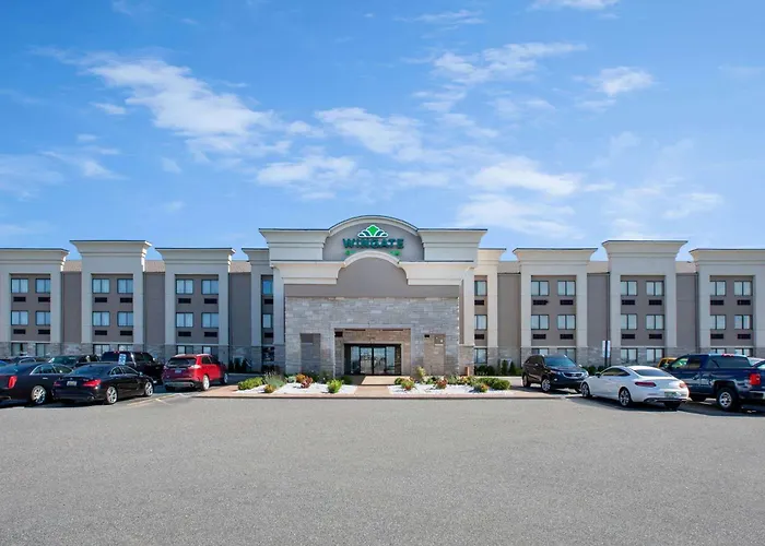 Wingate By Wyndham Detroit Metro Airport