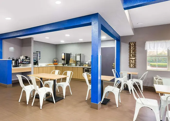 Microtel Inn & Suites By Wyndham Matthews/Charlotte