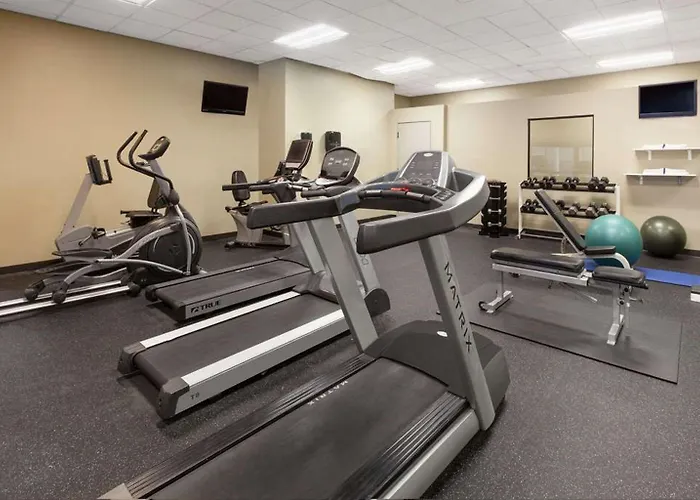 Wyndham Garden Sterling Heights