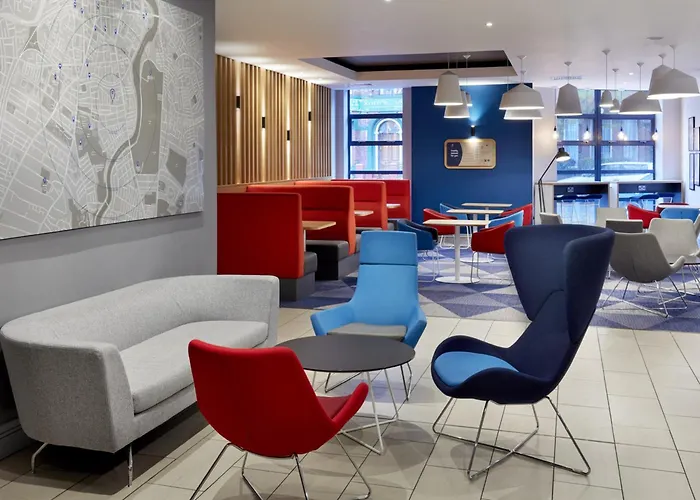 Holiday Inn Express Belfast City By Ihg