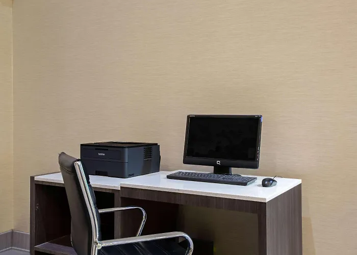 La Quinta Inn By Wyndham Radford