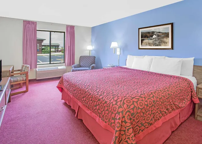 Days Inn By Wyndham Madison Ne/Windsor