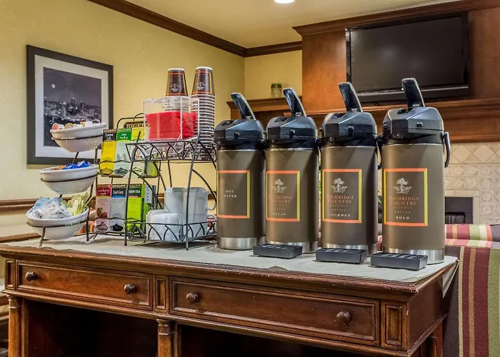 Country Inn & Suites By Radisson, Knoxville At Cedar Bluff, Tn