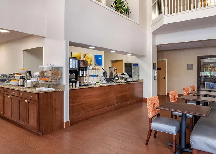 Comfort Suites Elkhart North