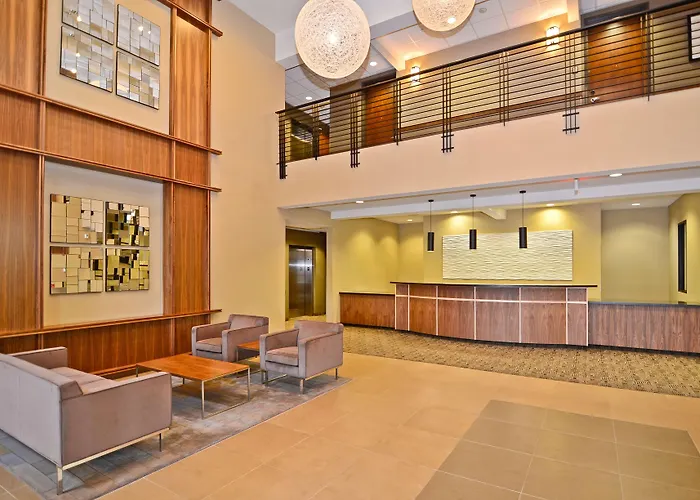 Best Western Plus Lacey Inn & Suites
