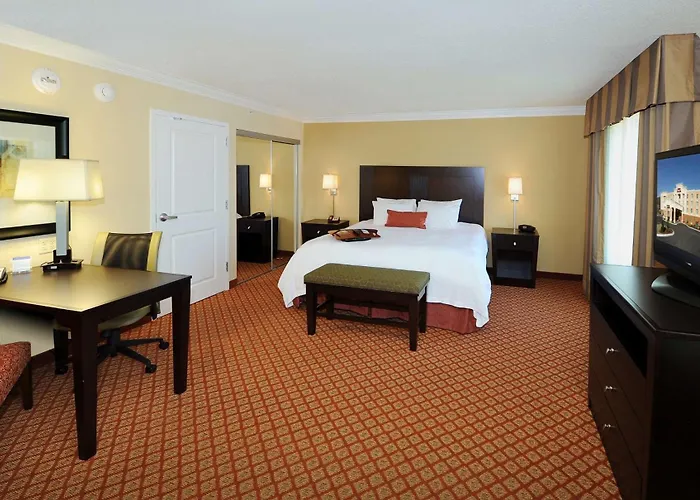 Hampton Inn & Suites Scottsboro