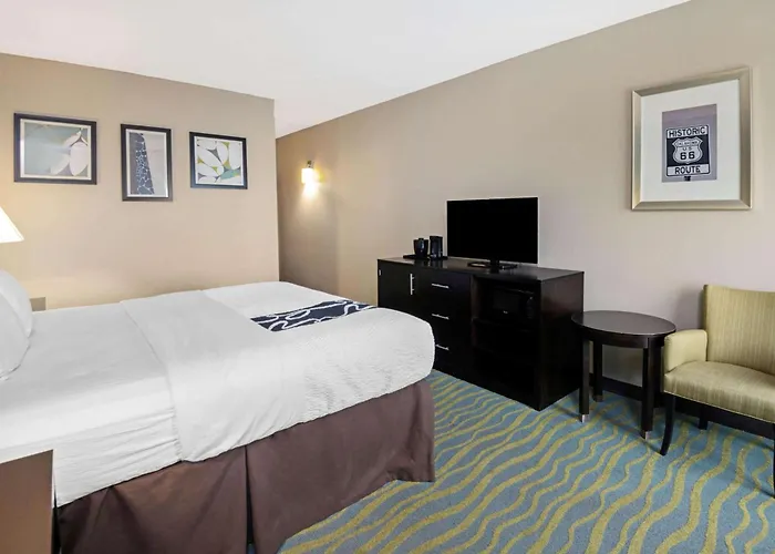 La Quinta Inn & Suites By Wyndham Durant