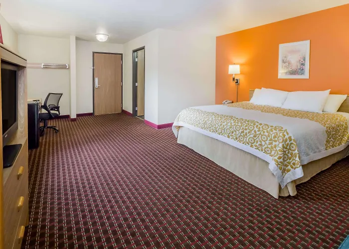 Days Inn Stoughton Wi.