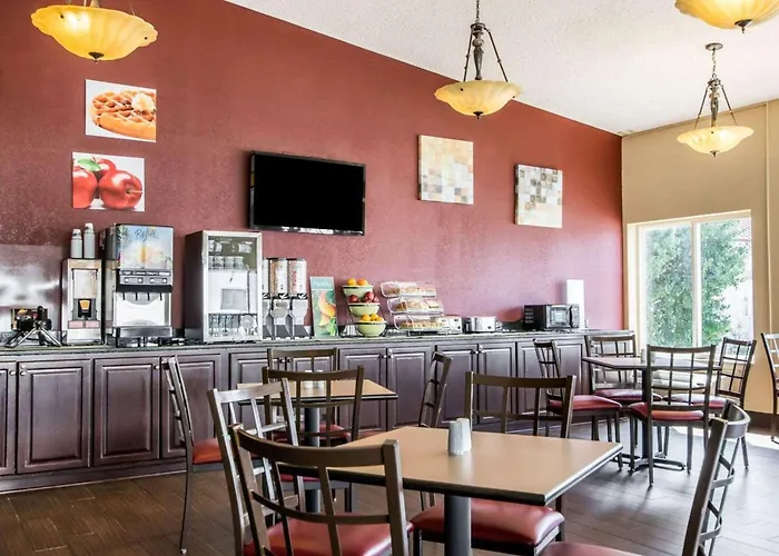 Quality Inn & Suites Elizabethtown