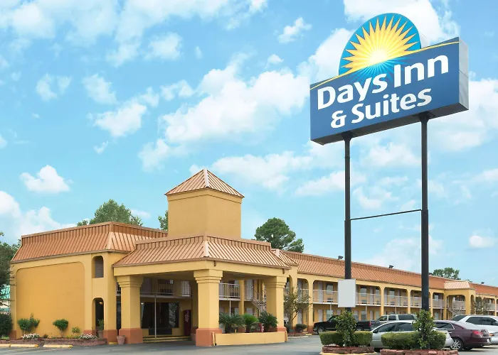 Days Inn & Suites By Wyndham Vicksburg