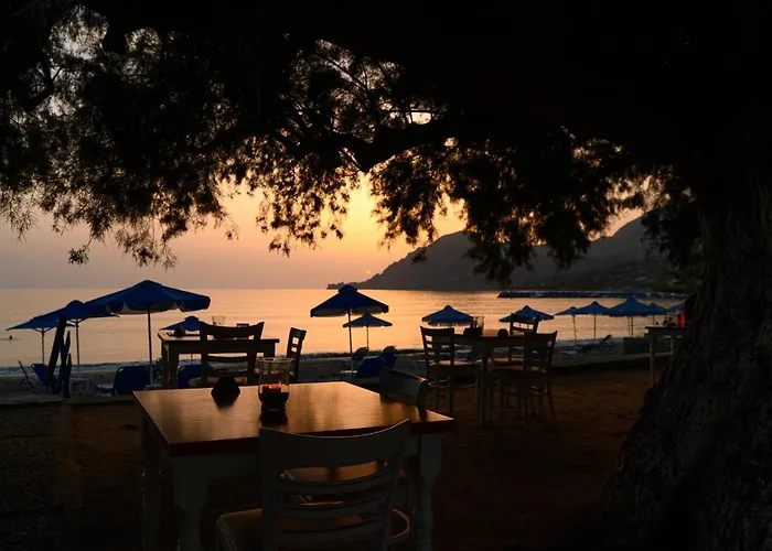 Alianthos Beach Hotel