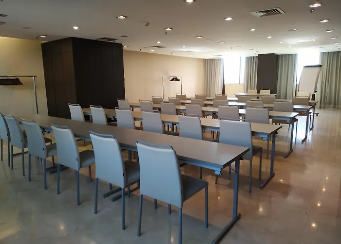 Lcb Hotel Fuenlabrada