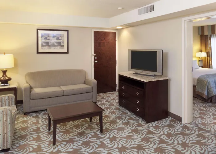 Doubletree By Hilton Hotel Augusta