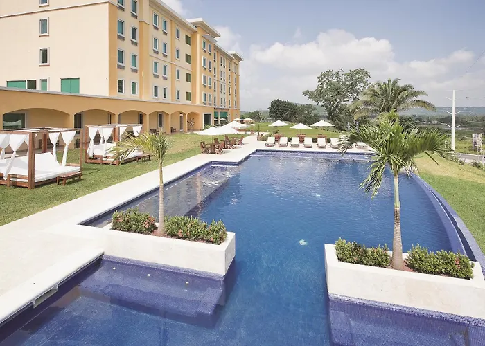 La Quinta By Wyndham Poza Rica