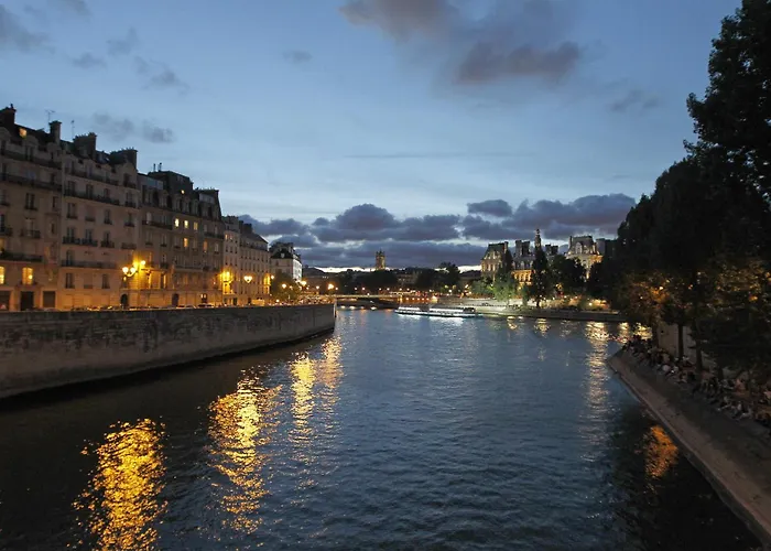 Hotel Des Deux-Iles - Notre-Dame