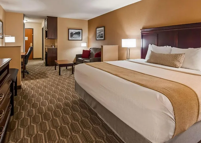 Best Western Granbury Inn And Suites