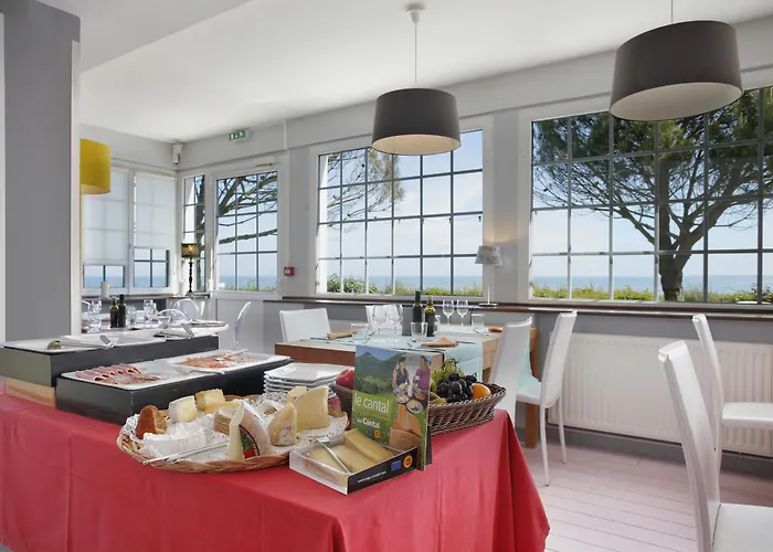 The Originals Hotel Le Cise Restaurant Chambres Et Suites