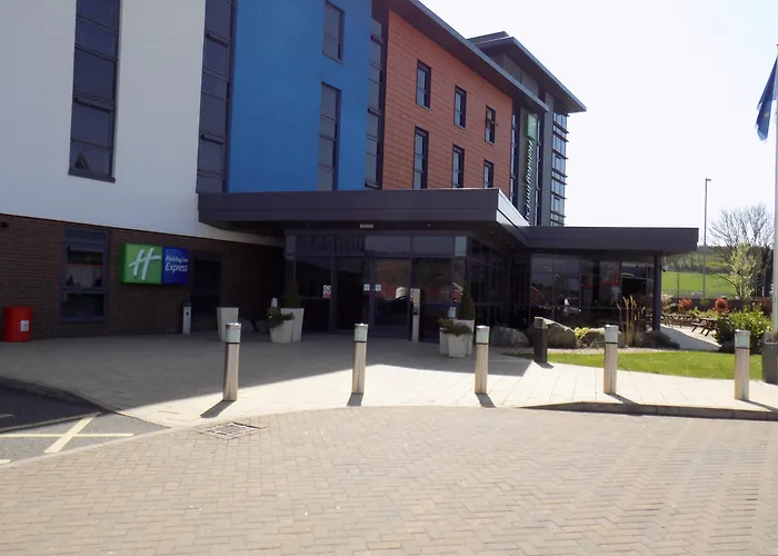 Holiday Inn Express Dunstable By Ihg