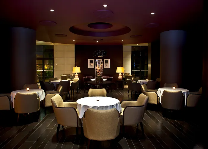 Five Lakes Resort