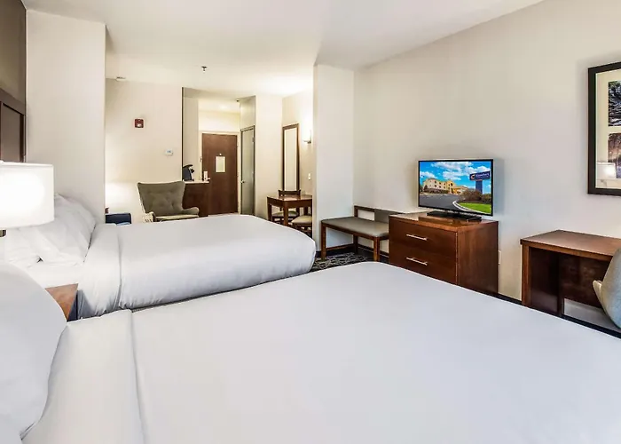 Comfort Inn & Suites Brevard North