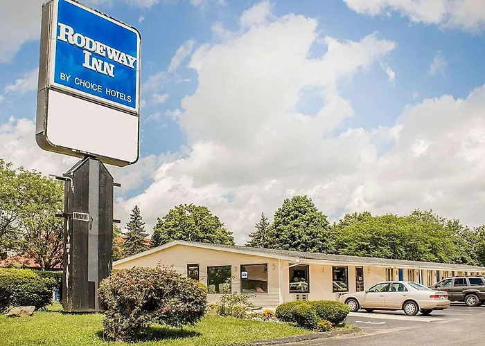 Rodeway Inn Findlay University Area