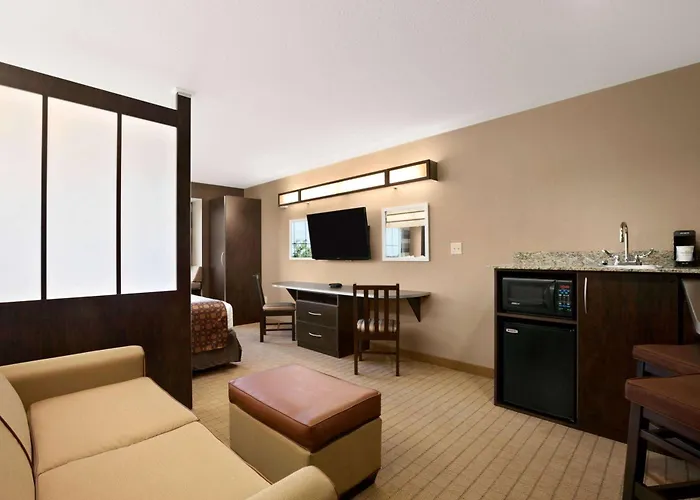 Microtel Inn & Suites By Wyndham St Clairsville - Wheeling
