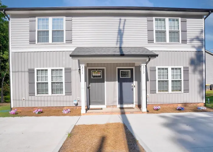 Kannapolis Excellent Sleep Experience - Pet Friendly