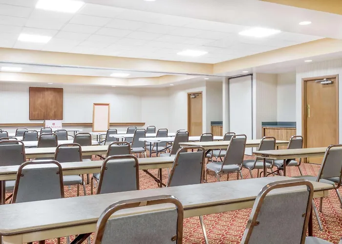 Ramada By Wyndham Macon