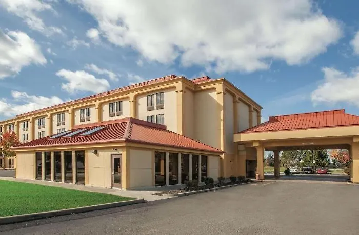 Ashbourne Hotel Canton Hall Of Fame I-77